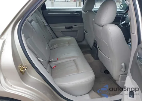 2007 Chrysler 300C z USA, uszkodzony, nr VIN 2C3LA63HX7H640189